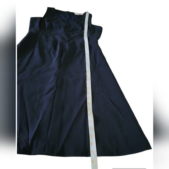 Tory Burch Sleeveless V Neck Black Dress 10 - Picture 8 of 12